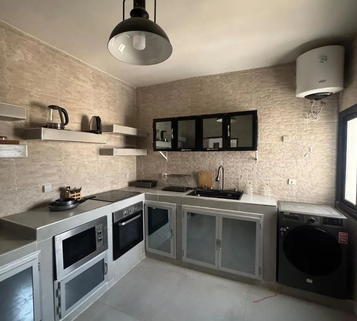 Cozy Apartment In Dakar Senegal